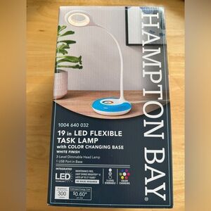 NEW Hampton Bay White LED Flexible Task Lamp